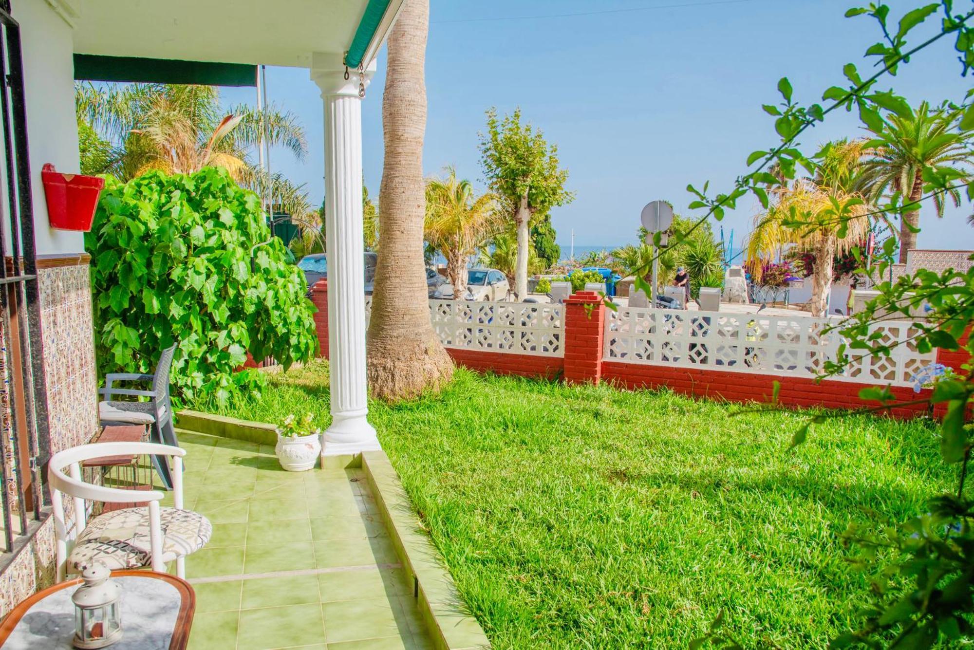Villa Torrecilla En El Centro De Nerja - South Costa Luaran gambar