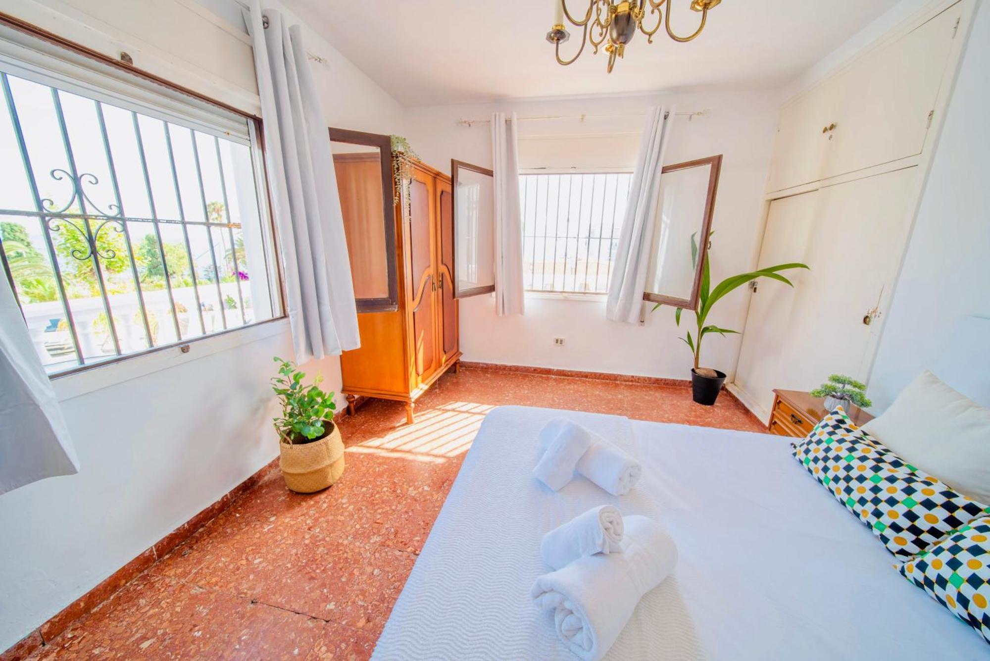 Villa Torrecilla En El Centro De Nerja - South Costa Luaran gambar