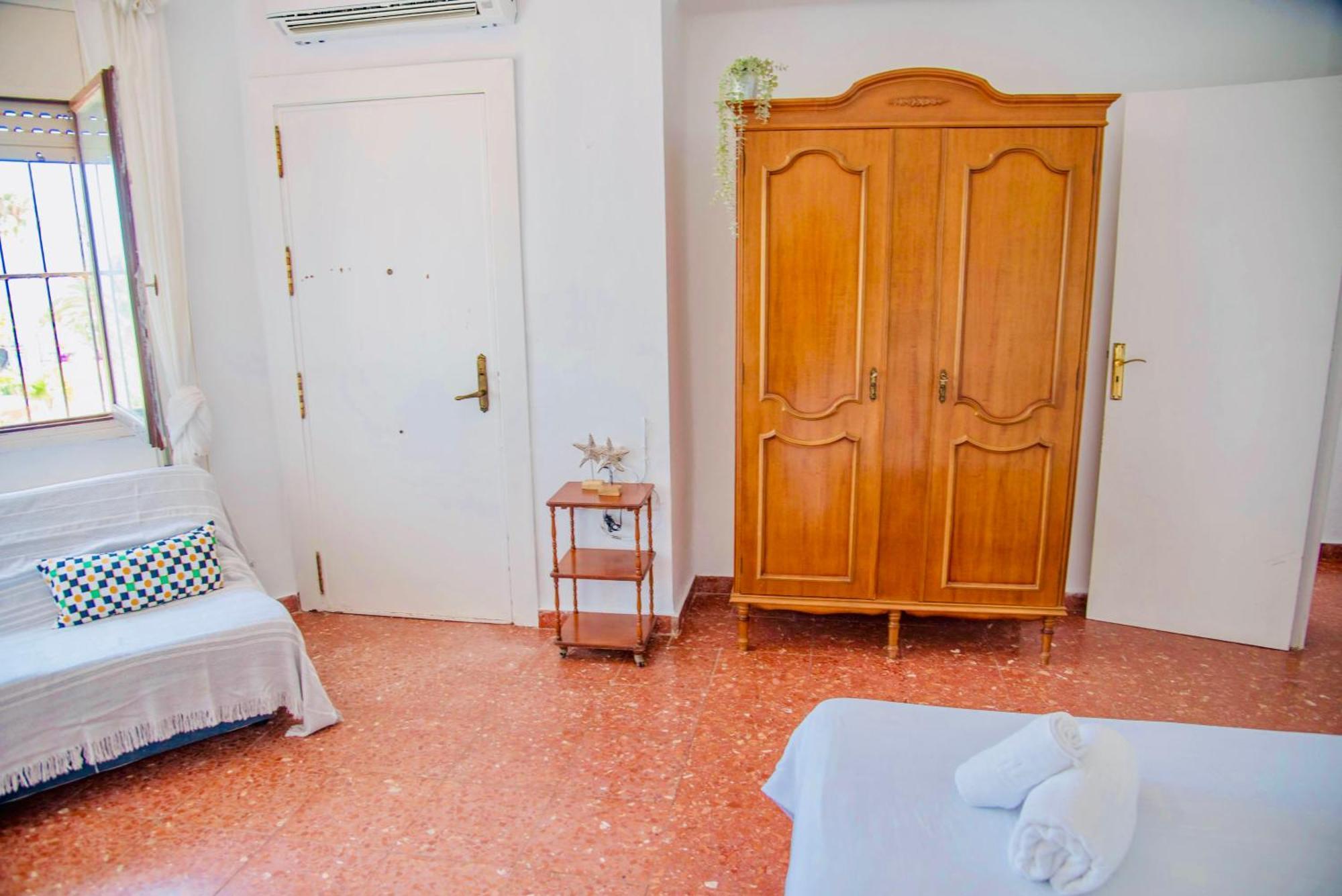 Villa Torrecilla En El Centro De Nerja - South Costa Luaran gambar