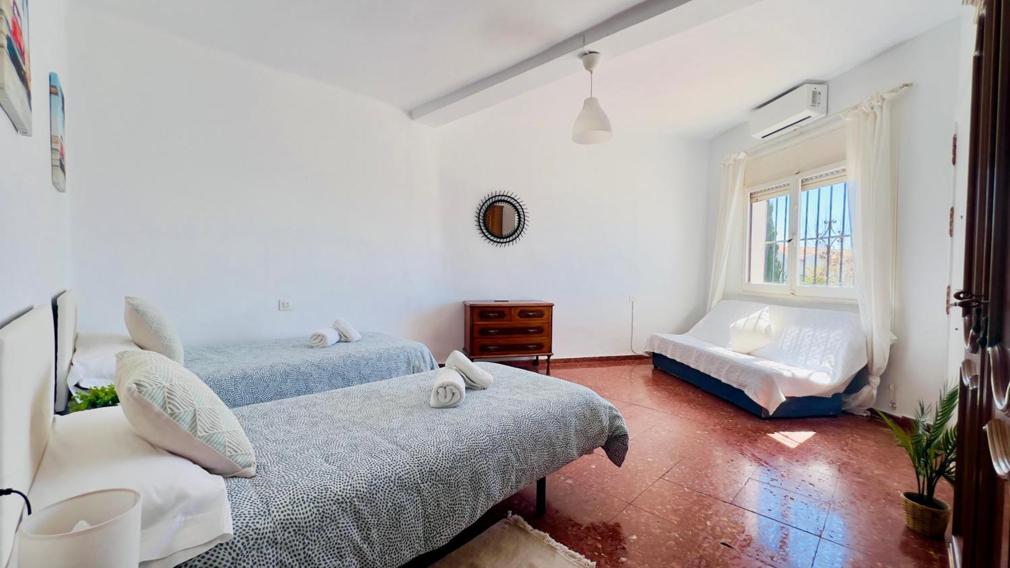 Villa Torrecilla En El Centro De Nerja - South Costa Luaran gambar