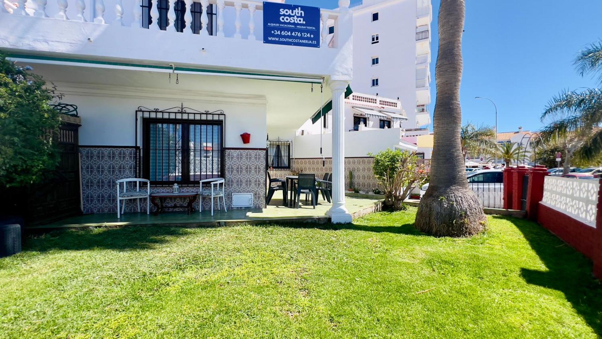Villa Torrecilla En El Centro De Nerja - South Costa Luaran gambar