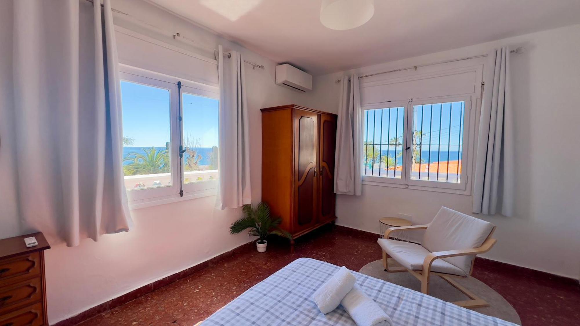Villa Torrecilla En El Centro De Nerja - South Costa Luaran gambar